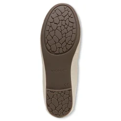 Amorie Flat