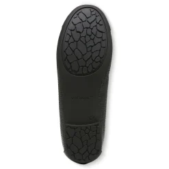Amorie Flat