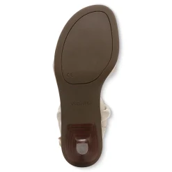 Angelica Kitten Heel