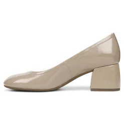 Carmel Heel
