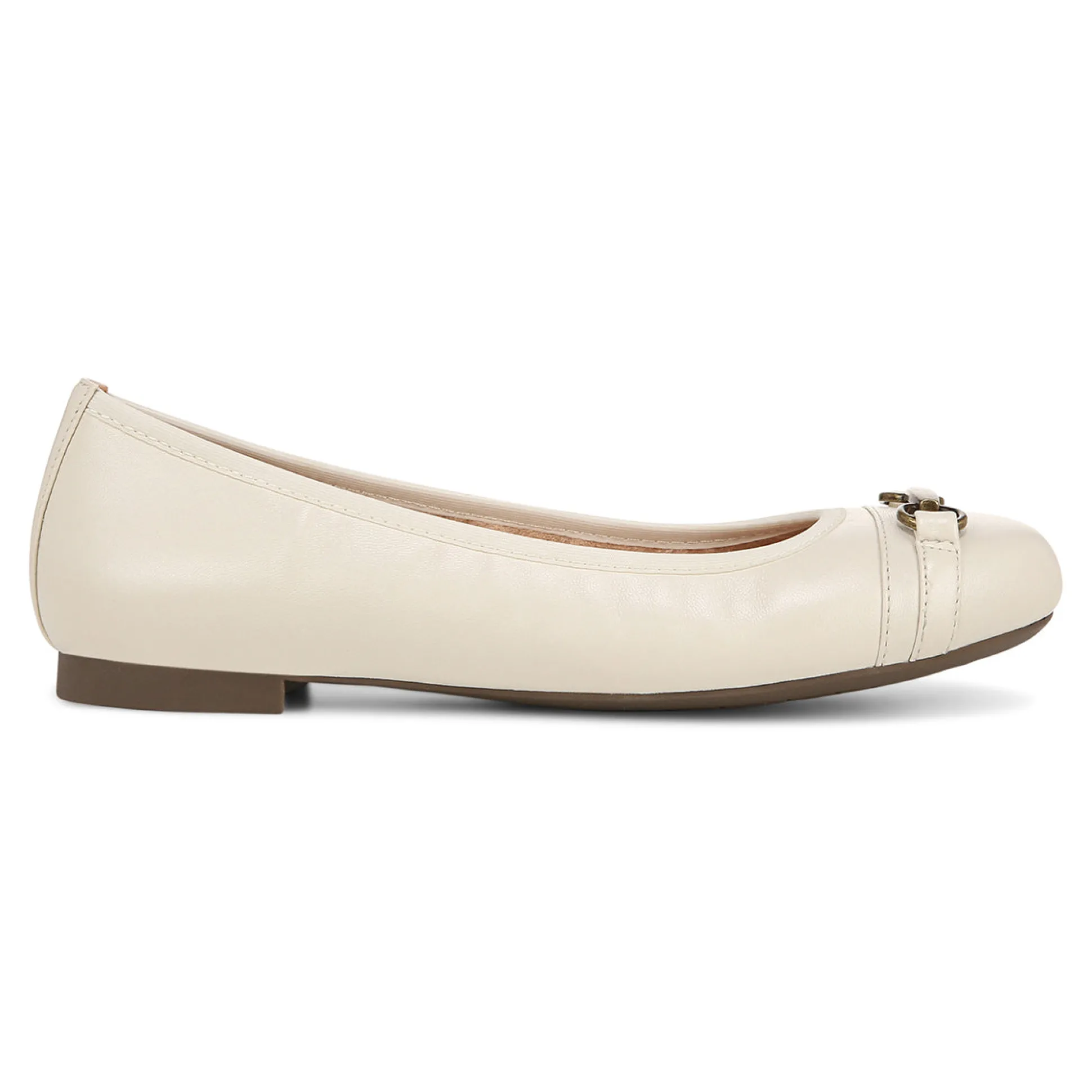 Delanie Flat