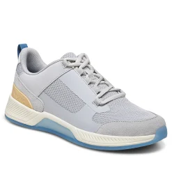 Fearless Sneaker