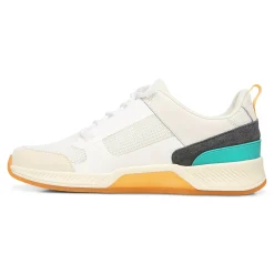Fearless Sneaker