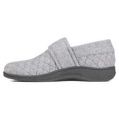 Jackie Slipper