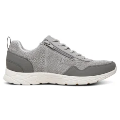 Jetta Sneaker