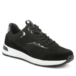 Nova Sneaker