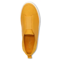 Zinah Slip On